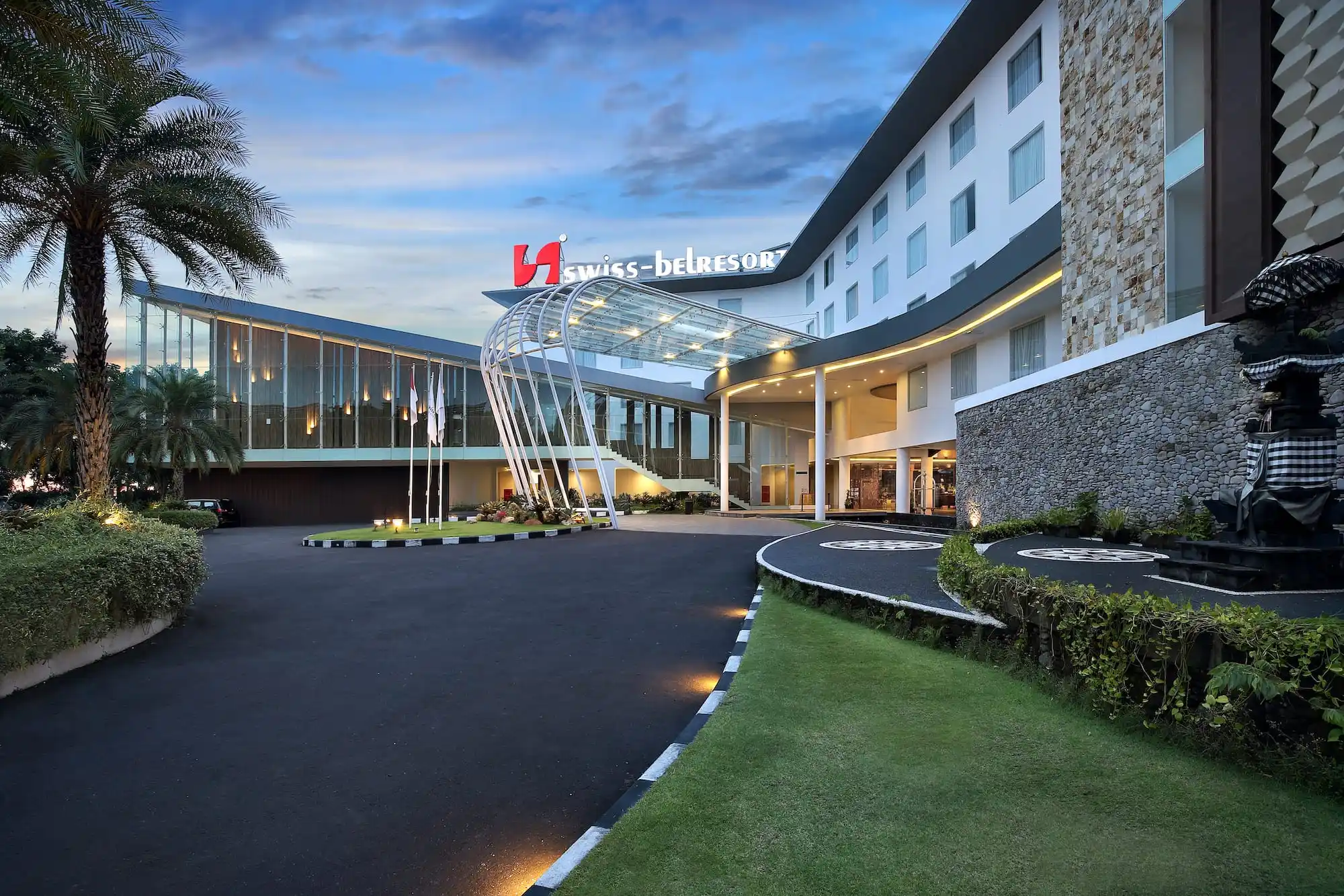Hotel Building